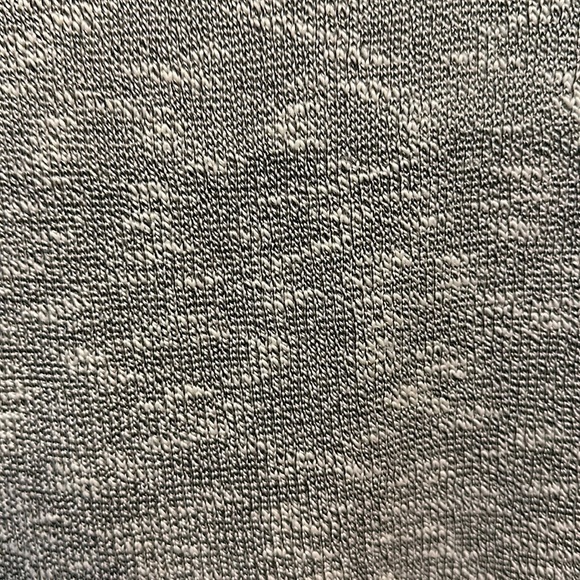 Size medium - Picture 3 of 3